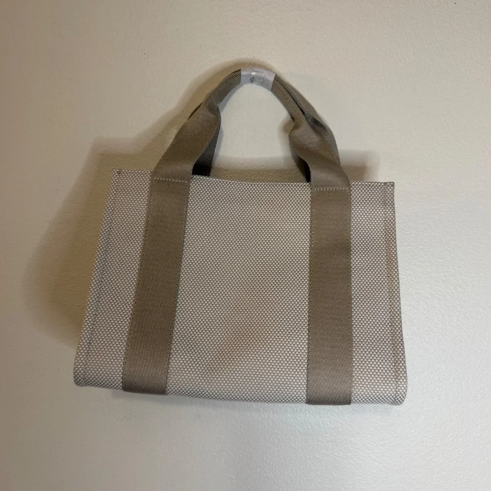 Lululemon Two-Tone Canvas Tote 4.5L Mohave Tan/Lt Ivory NWT Mini Crossbody Tote